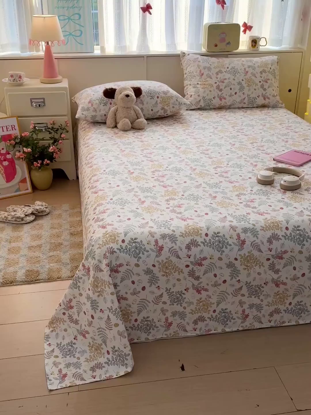 91家纺网 家纺一手货源 找家纺 名兮家居 2026新款全棉A类卡通简约时尚老粗布床单 叶语红果