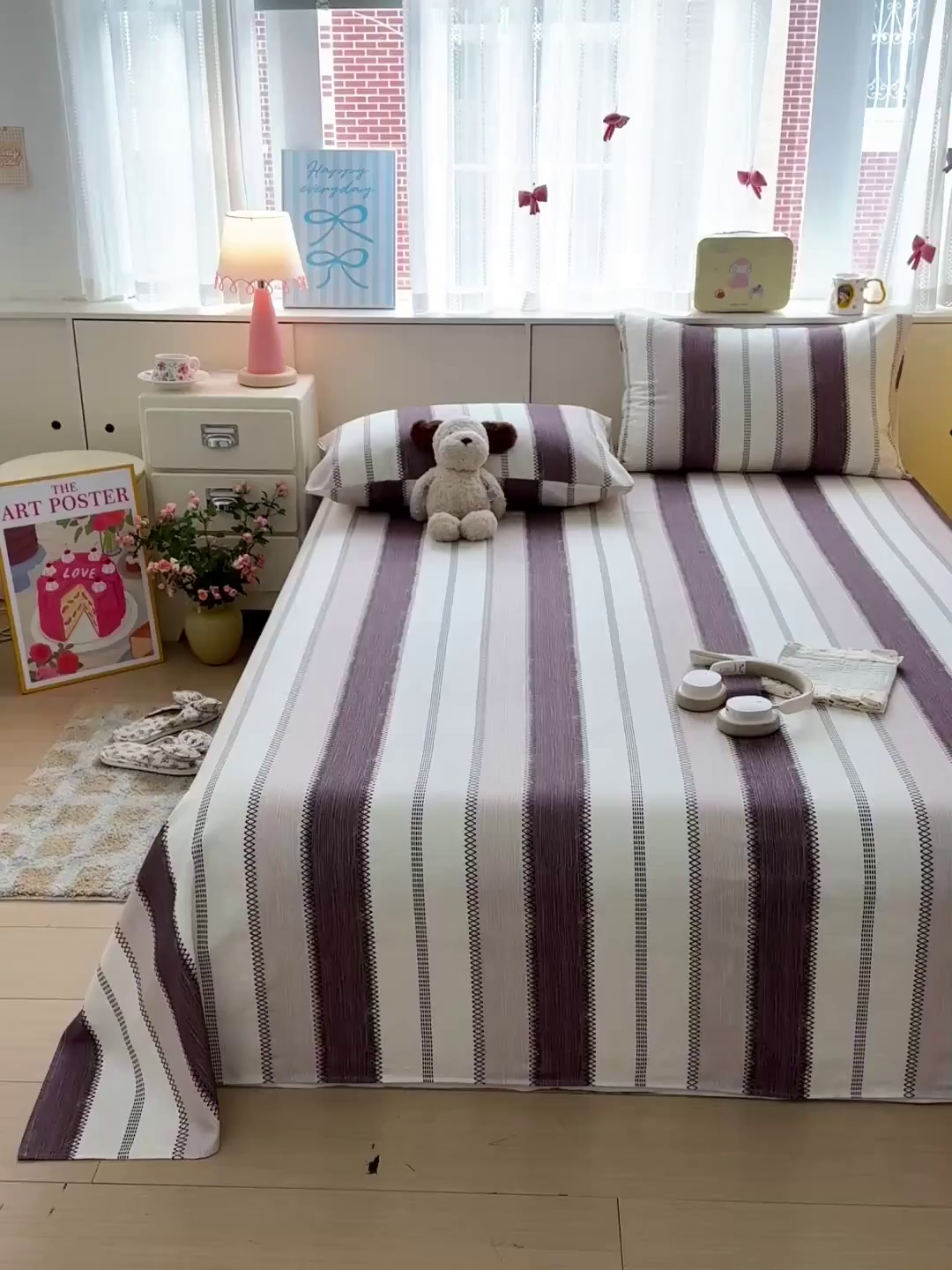 91家纺网 家纺一手货源 找家纺 名兮家居 2026新款全棉A类卡通简约时尚老粗布床单 竖条咖