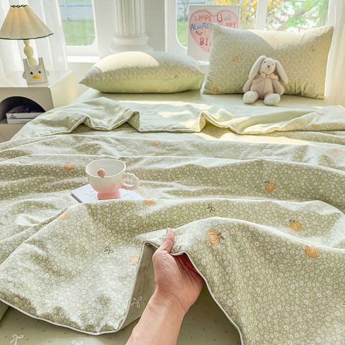 91家纺网 家纺一手货源 找家纺 金喜 2026新款100%里外全棉夏被夏被四件套 碎花拾影-绿