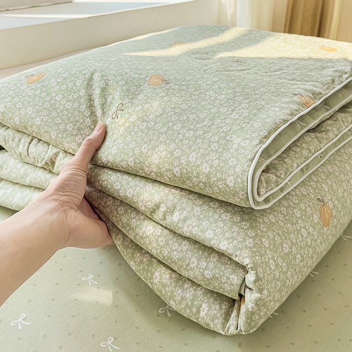 91家纺网 家纺一手货源 找家纺 金喜 2026新款100%里外全棉夏被夏被四件套 碎花拾影-绿