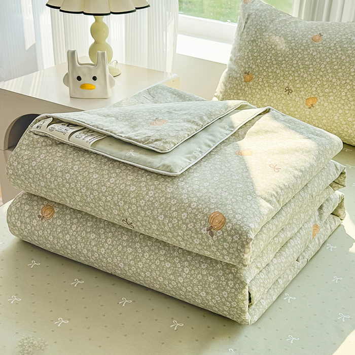 91家纺网 家纺一手货源 找家纺 金喜 2026新款100%里外全棉夏被夏被四件套 碎花拾影-绿