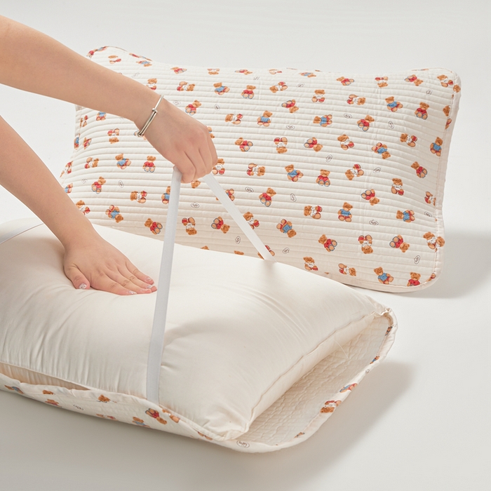 91家纺网 家纺一手货源 找家纺 永旺家纺 2026新款全棉亲肤防水枕巾防水隔脏 烘培熊熊