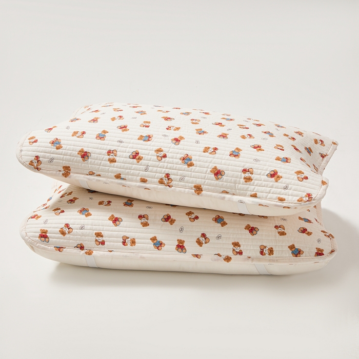 91家纺网 家纺一手货源 找家纺 永旺家纺 2026新款全棉亲肤防水枕巾防水隔脏 烘培熊熊