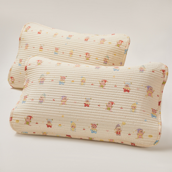 91家纺网 家纺一手货源 找家纺 永旺家纺 2026新款全棉亲肤防水枕巾防水隔脏 梦幻童乡