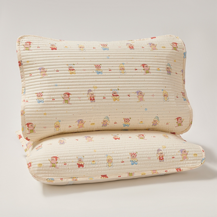 91家纺网 家纺一手货源 找家纺 永旺家纺 2026新款全棉亲肤防水枕巾防水隔脏 梦幻童乡