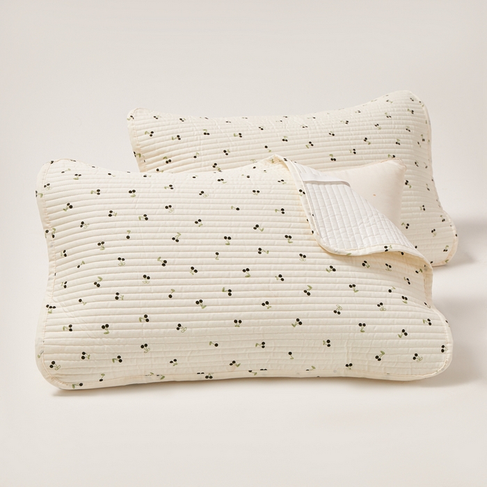 91家纺网 家纺一手货源 找家纺 永旺家纺 2026新款全棉亲肤防水枕巾防水隔脏 樱桃奶绿-黑