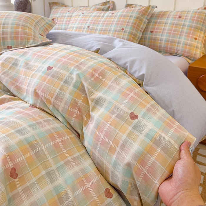 91家纺网 家纺一手货源 找家纺 U品汇 2026新品纯棉全棉印花四件套小清新卡通花卉13070喷气 爱的蜜语