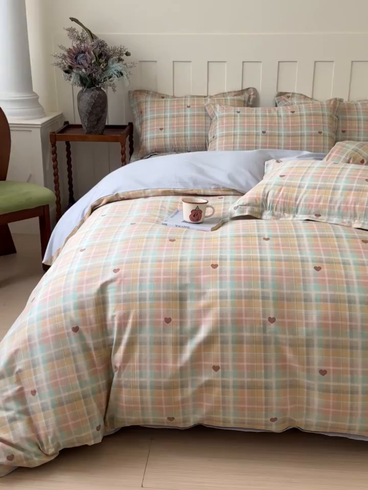 91家纺网 家纺一手货源 找家纺 U品汇 2026新品纯棉全棉印花四件套小清新卡通花卉13070喷气 爱的蜜语