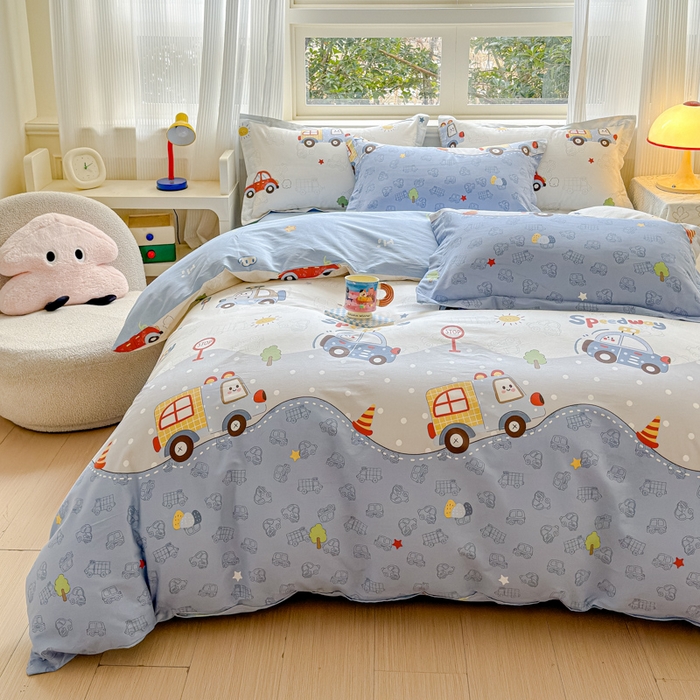 91家纺网 家纺一手货源 找家纺 U品汇 2026新品纯棉全棉印花四件套小清新卡通花卉13070喷气 车车环游记