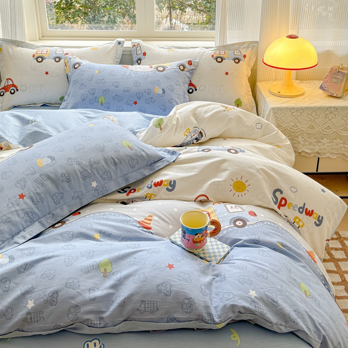 91家纺网 家纺一手货源 找家纺 U品汇 2026新品纯棉全棉印花四件套小清新卡通花卉13070喷气 车车环游记