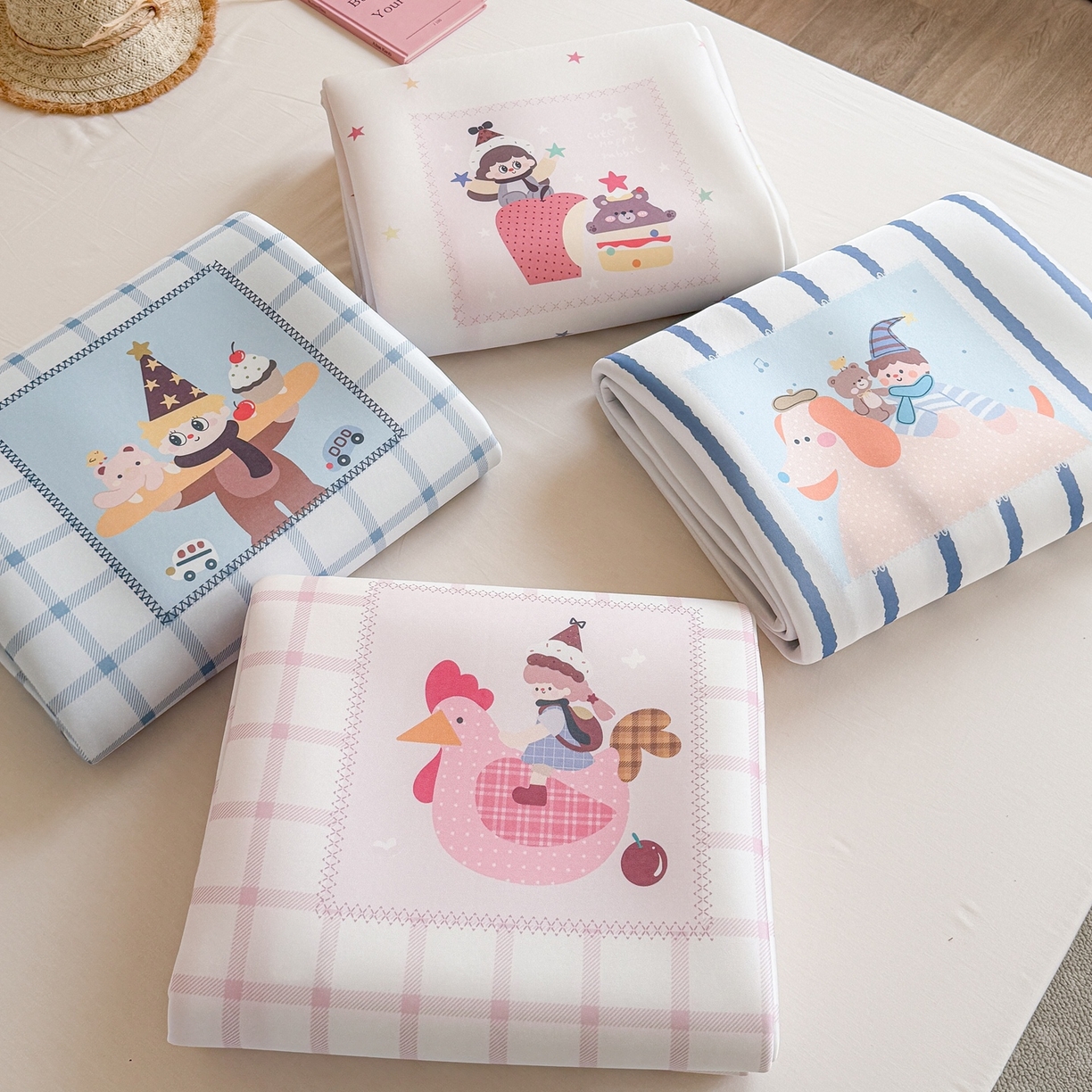 91家纺网 家纺一手货源 找家纺 美乐迪家纺 2026新款织标款大版水光冰丝凉席席子凉席 组合图（仅供展示不可下单）