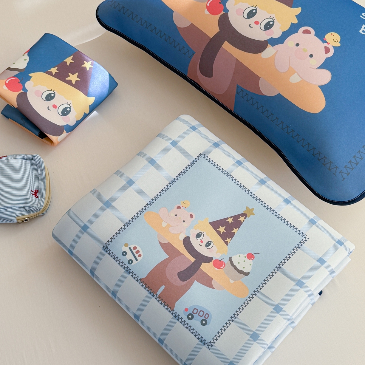 91家纺网 家纺一手货源 找家纺 美乐迪家纺 2026新款织标款大版水光冰丝凉席席子凉席 小王子