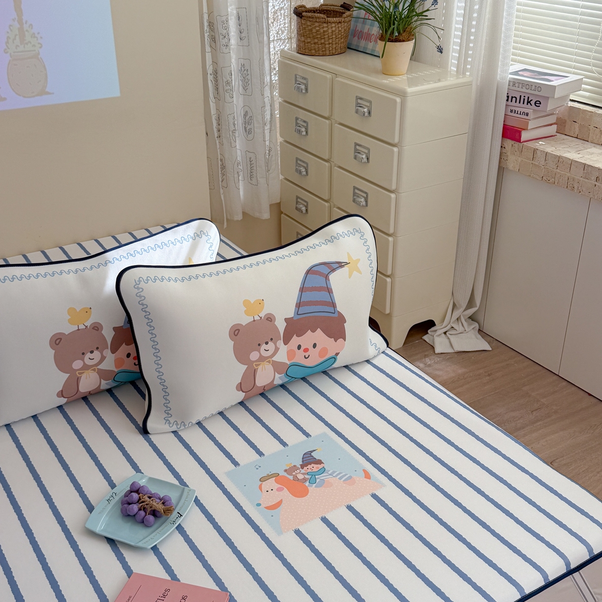 91家纺网 家纺一手货源 找家纺 美乐迪家纺 2026新款织标款大版水光冰丝凉席席子凉席 狗狗男孩