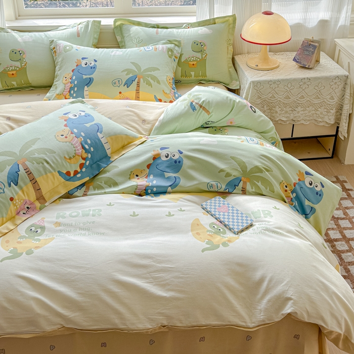 91家纺网 家纺一手货源 找家纺 U品汇 2026新品纯棉全棉印花四件套小清新卡通花卉13070喷气 度假恐龙绿