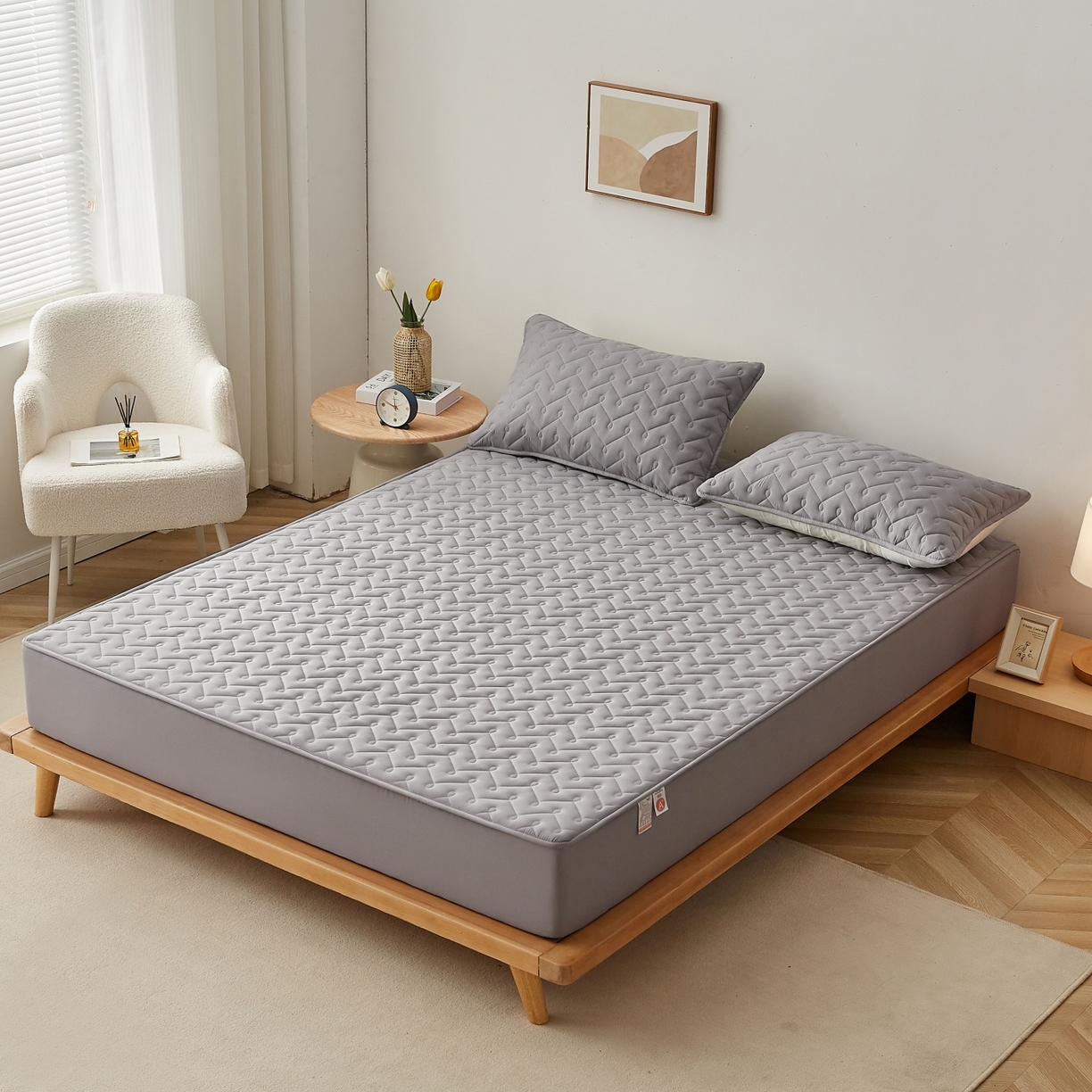 91家纺网 家纺一手货源 找家纺 蕾诺家纺 2026新款波浪纹纯棉全包裹床罩防滑防尘夹棉床笠 波浪纹深灰