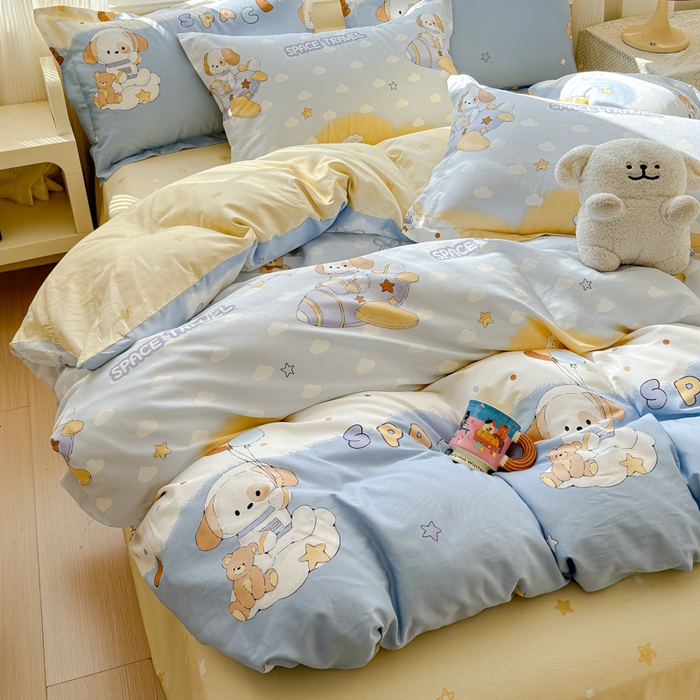 91家纺网 家纺一手货源 找家纺 U品汇 2026新品纯棉全棉印花四件套小清新卡通花卉13070喷气 汪汪宇航记