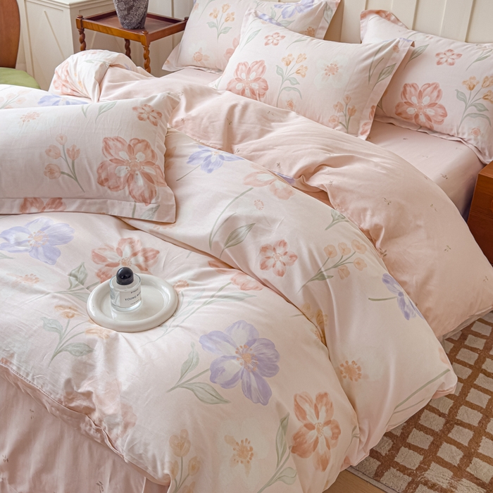 91家纺网 家纺一手货源 找家纺 U品汇 2026新品纯棉全棉印花四件套小清新卡通花卉13070喷气 雾里花眠-粉