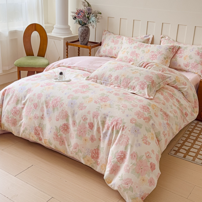 91家纺网 家纺一手货源 找家纺 U品汇 2026新品纯棉全棉印花四件套小清新卡通花卉13070喷气 雾里浅花