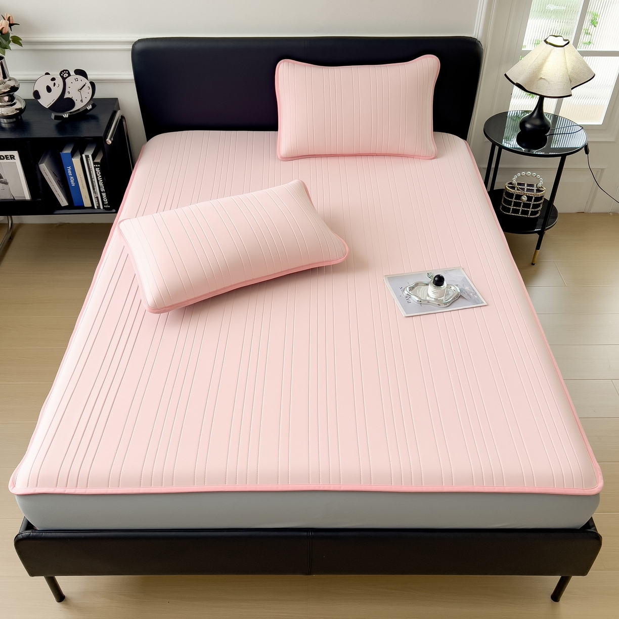 91家纺网 家纺一手货源 找家纺 丝羽坊 2026新款云朵凉感纯色小冰皮软凉席-床笠款 浅粉