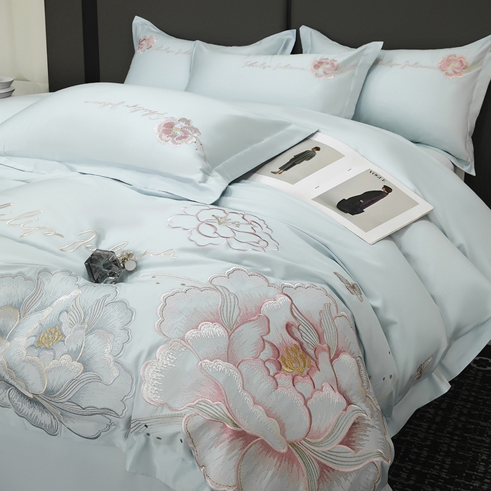 91家纺网 家纺一手货源 找家纺 女子家纺 2026新款A类新款新疆长绒棉澳棉高端全棉纯棉绣花四件套-花富贵 繁星蓝