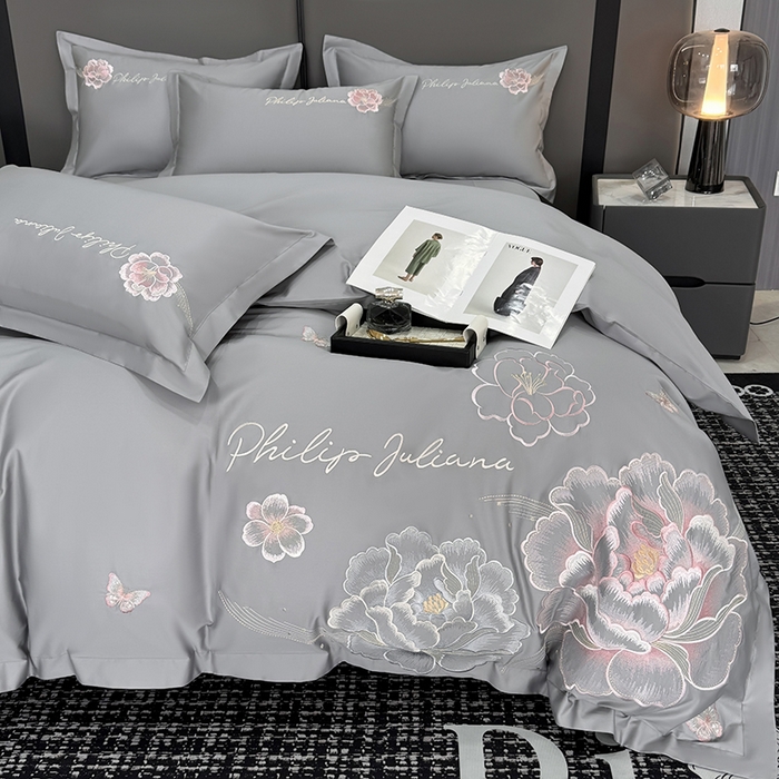 91家纺网 家纺一手货源 找家纺 女子家纺 2026新款A类新款新疆长绒棉澳棉高端全棉纯棉绣花四件套-花富贵 高级灰