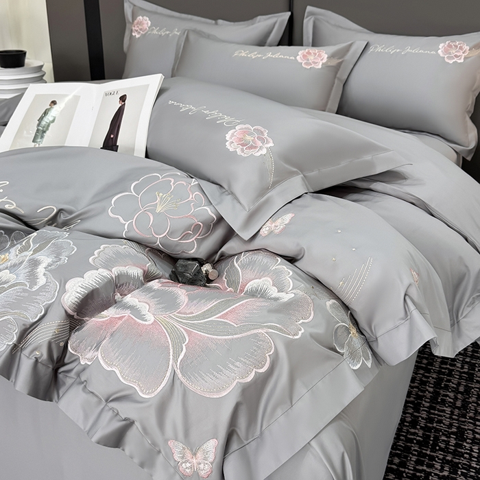 91家纺网 家纺一手货源 找家纺 女子家纺 2026新款A类新款新疆长绒棉澳棉高端全棉纯棉绣花四件套-花富贵 高级灰