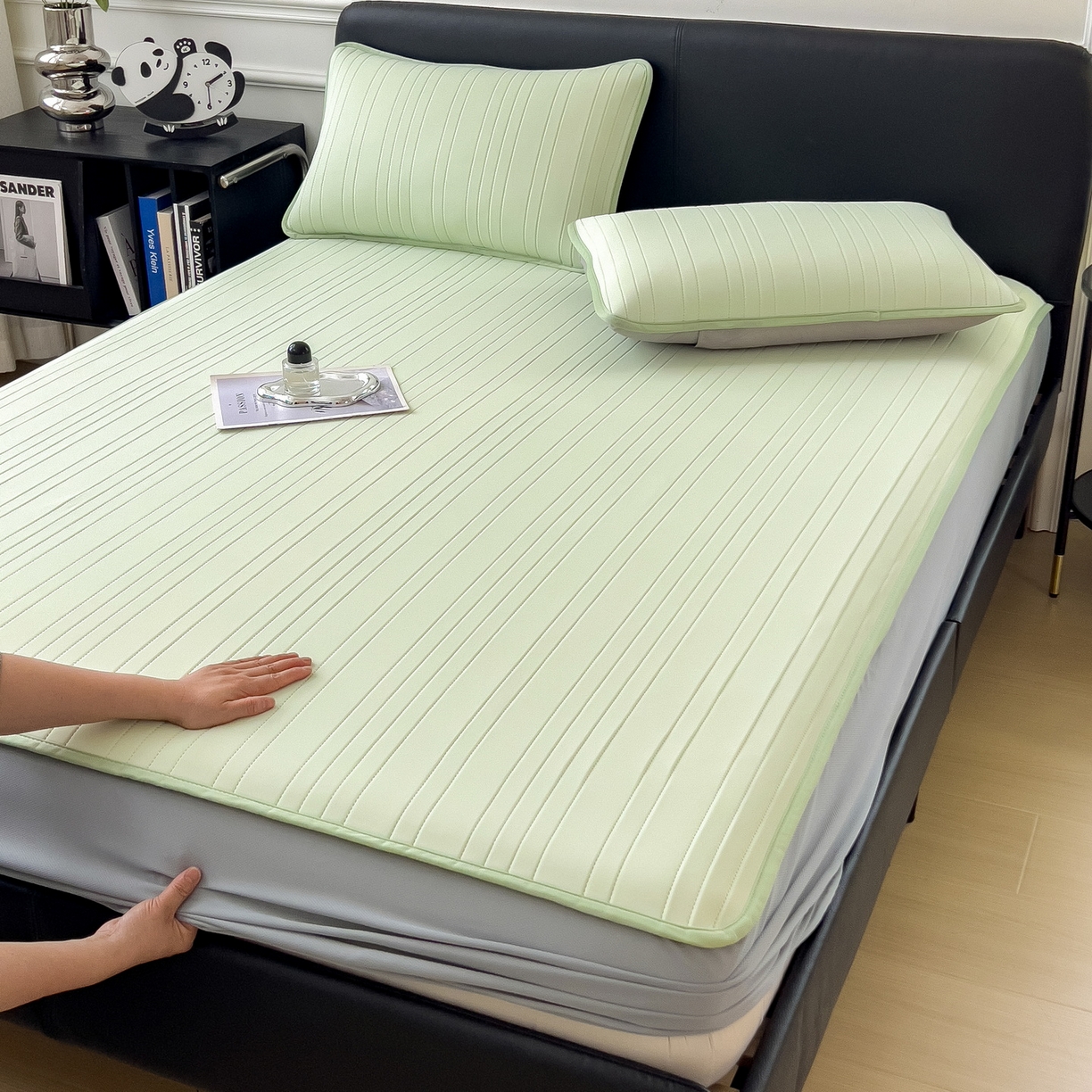 91家纺网 家纺一手货源 找家纺 丝羽坊 2026新款云朵凉感纯色小冰皮软凉席-床笠款 清新绿