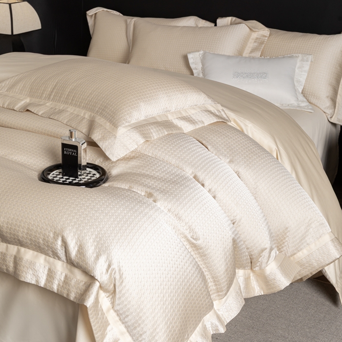 91家纺网 家纺一手货源 找家纺 （总）家居1号家纺 2026新款西西里厚织高精密锦缎提花四件套（全网控价！活动立减券后价格不得低于：标准488元，加大518元！请大家把控利润！严禁内卷！会员优惠10元！）