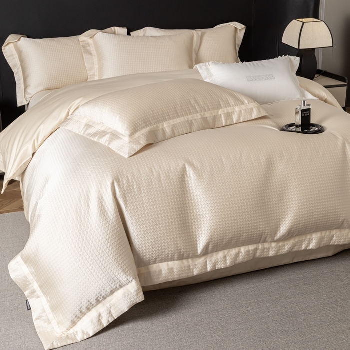 91家纺网 家纺一手货源 找家纺 （总）家居1号家纺 2026新款西西里厚织高精密锦缎提花四件套（全网控价！活动立减券后价格不得低于：标准488元，加大518元！请大家把控利润！严禁内卷！会员优惠10元！）