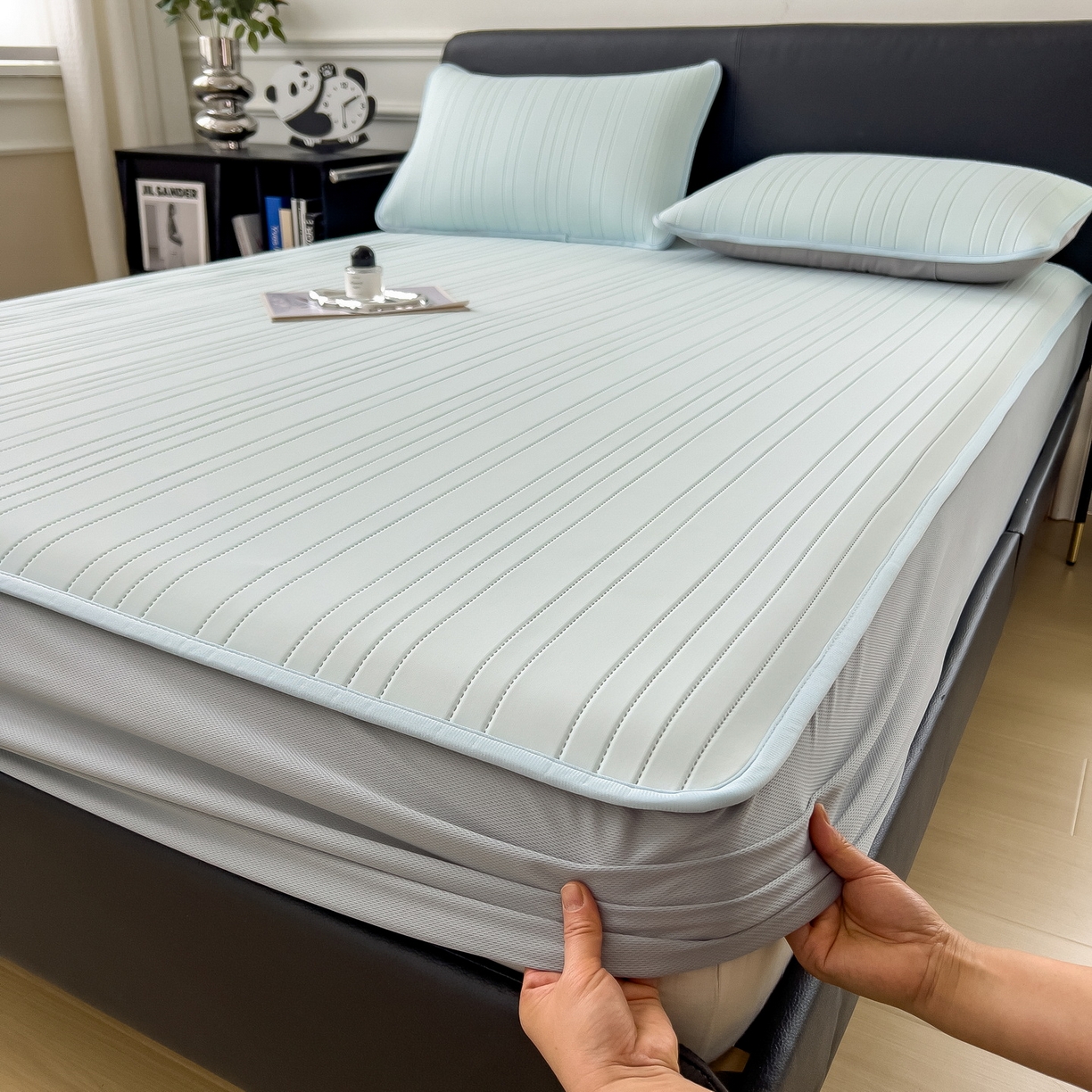 91家纺网 家纺一手货源 找家纺 丝羽坊 2026新款云朵凉感纯色小冰皮软凉席-床笠款 甜心蓝