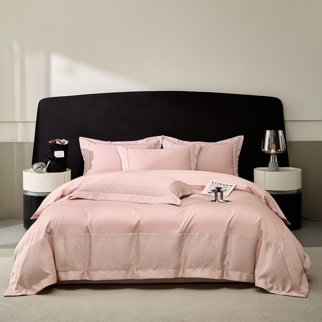 91家纺网 家纺一手货源 找家纺 女子家纺 2026新款全棉烫花拼角100%长绒棉四件套-丽思兰顿 1丽思兰顿-嫩粉色