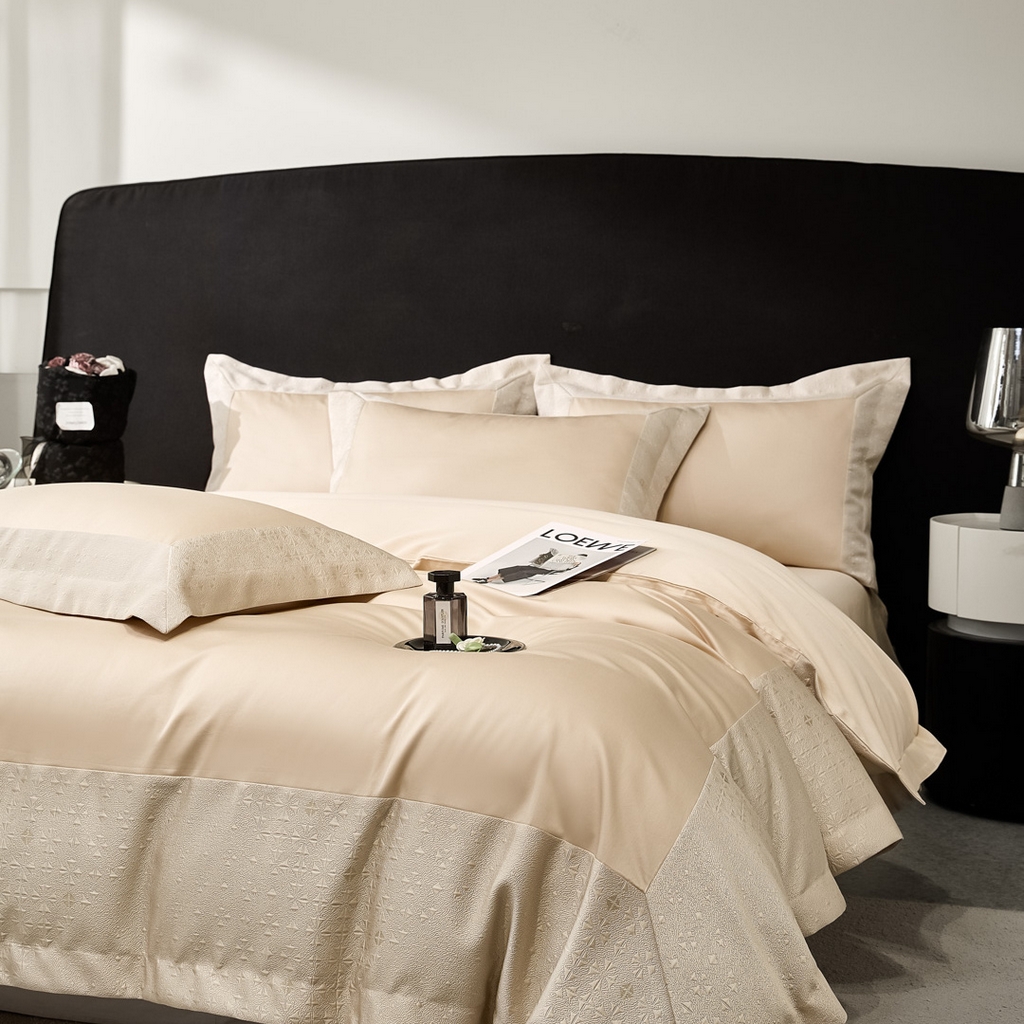 91家纺网 家纺一手货源 找家纺 女子家纺 2026新款全棉烫花拼角100%长绒棉四件套-丽思兰顿 2丽思兰顿-香槟色