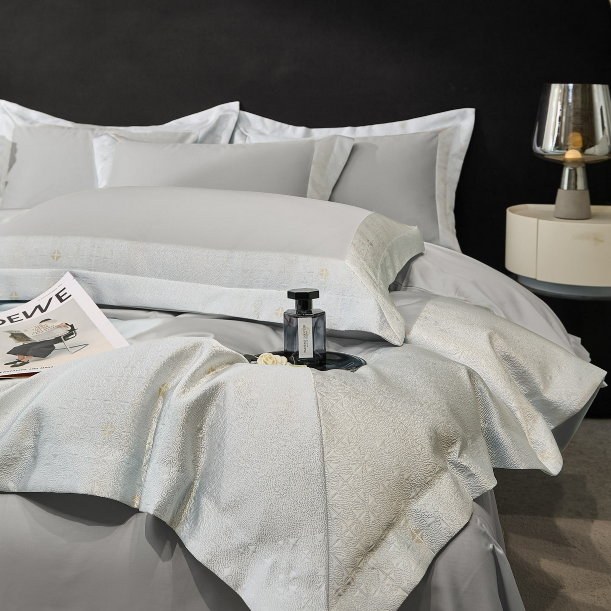 91家纺网 家纺一手货源 找家纺 女子家纺 2026新款全棉烫花拼角100%长绒棉四件套-丽思兰顿 3丽思兰顿-高级灰