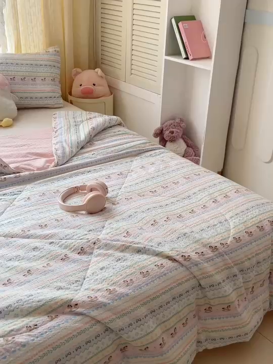 91家纺网 家纺一手货源 找家纺 老帅的工厂店 2026新款A类泡芙棉大豆夏被-费尔岛系列 木马集