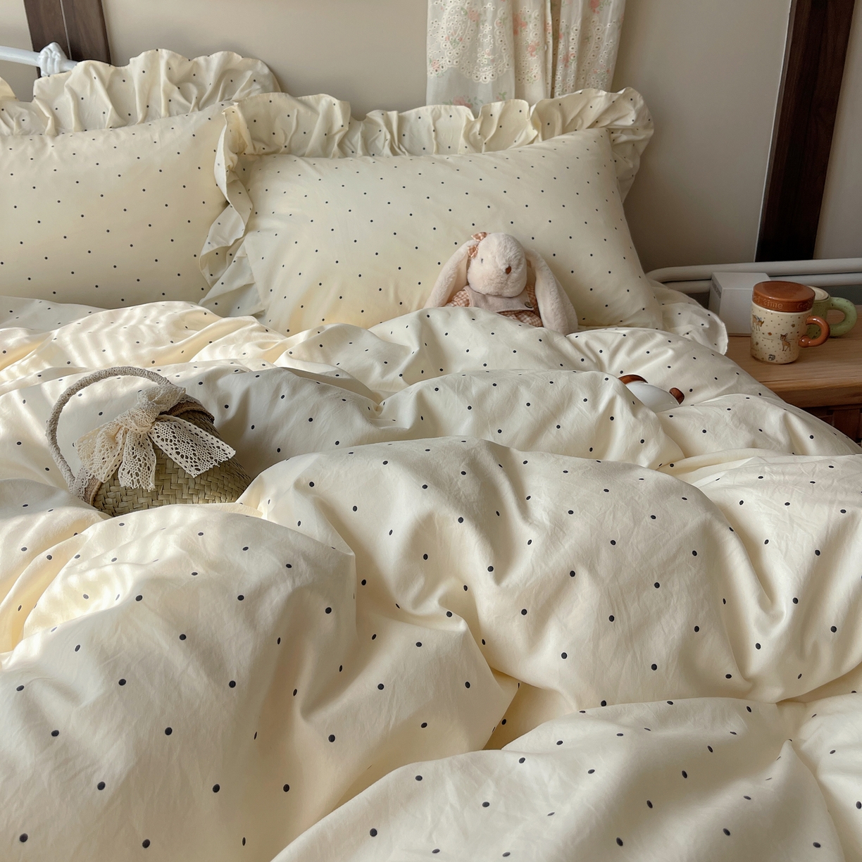 91家纺网 家纺一手货源 找家纺 摩妮卡 2026春夏新款韩版公主风花边亲肤棉水洗棉印花四件套 甜心波点