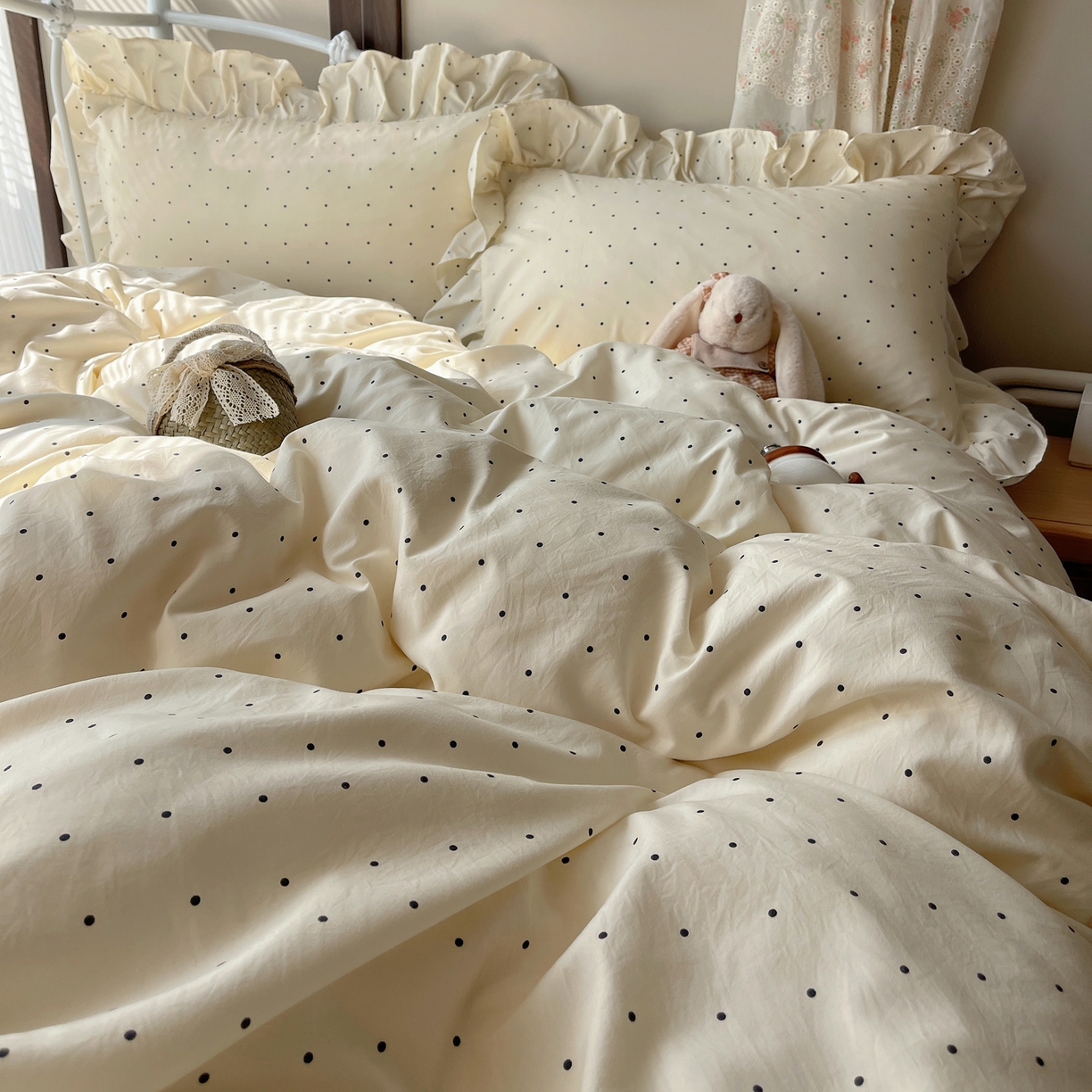 91家纺网 家纺一手货源 找家纺 摩妮卡 2026春夏新款韩版公主风花边亲肤棉水洗棉印花四件套 甜心波点