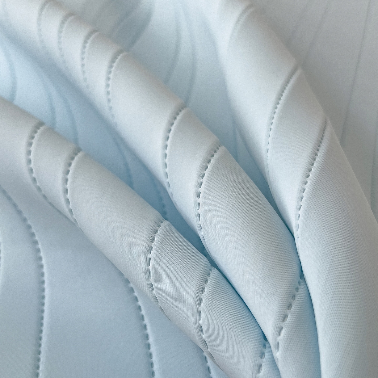 91家纺网 家纺一手货源 找家纺 （总）丝羽坊 2026新款云朵凉感纯色小冰皮软凉席-平铺款