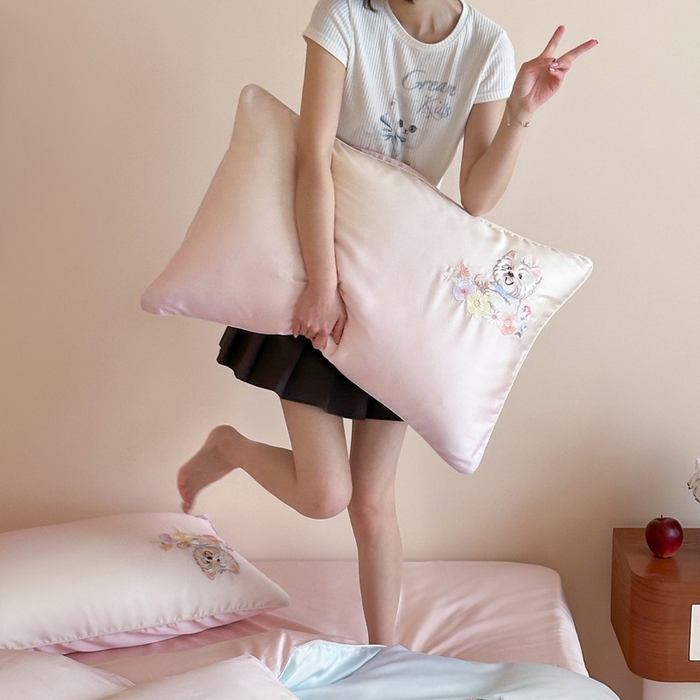 91家纺网 家纺一手货源 找家纺 （总）爱缦 2026新款60支LF级奥地利兰精天丝夏被四件套-小雪的花园系列