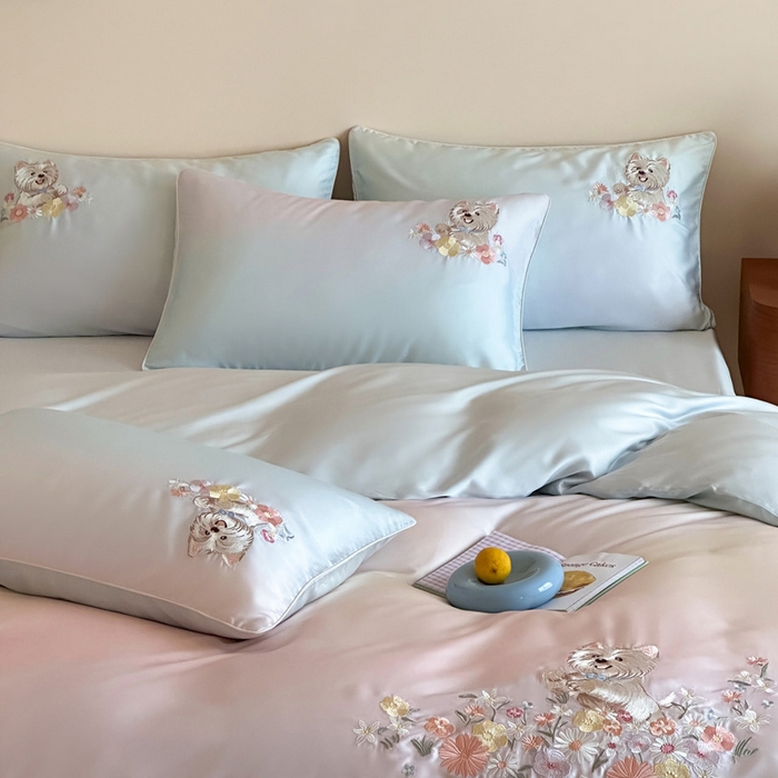 91家纺网 家纺一手货源 找家纺 爱缦 2026新款60支LF级奥地利兰精天丝夏被四件套-小雪的花园系列 小雪的花园四件套-蓝