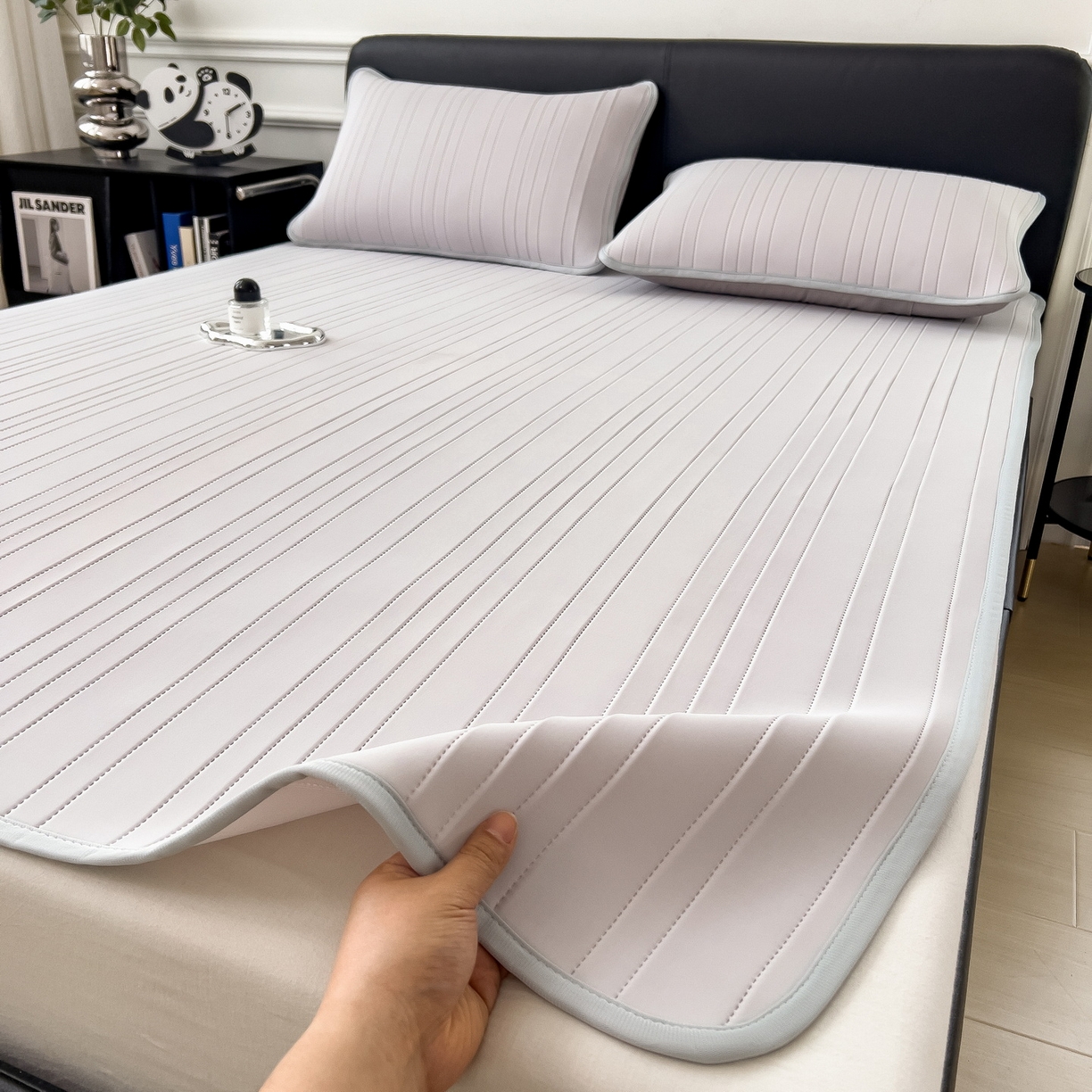 91家纺网 家纺一手货源 找家纺 丝羽坊 2026新款云朵凉感纯色小冰皮软凉席-平铺款 浅灰