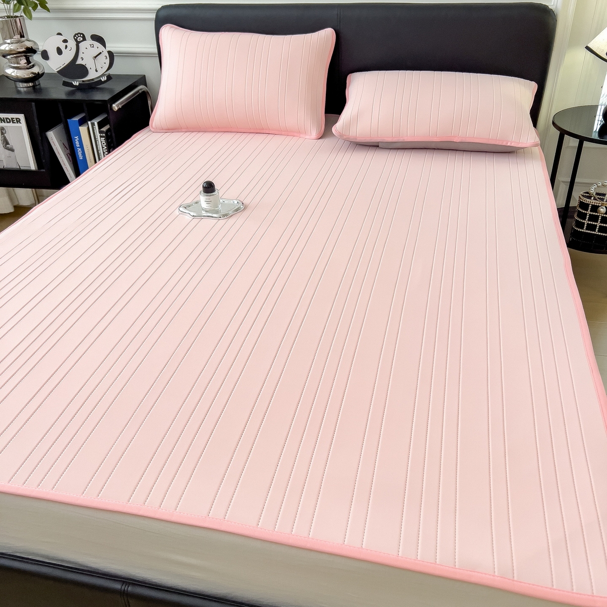 91家纺网 家纺一手货源 找家纺 丝羽坊 2026新款云朵凉感纯色小冰皮软凉席-平铺款 浅粉