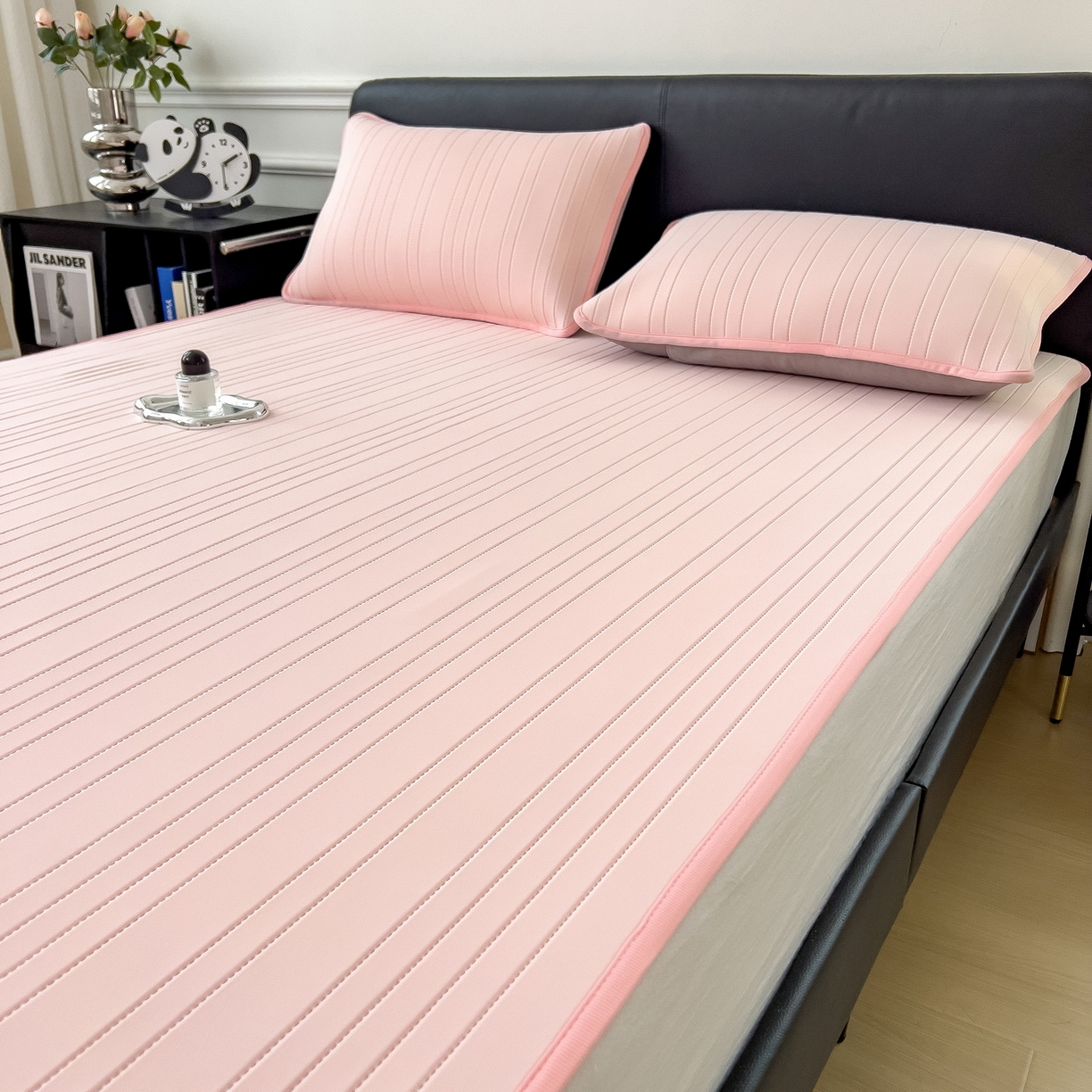 91家纺网 家纺一手货源 找家纺 丝羽坊 2026新款云朵凉感纯色小冰皮软凉席-平铺款 浅粉