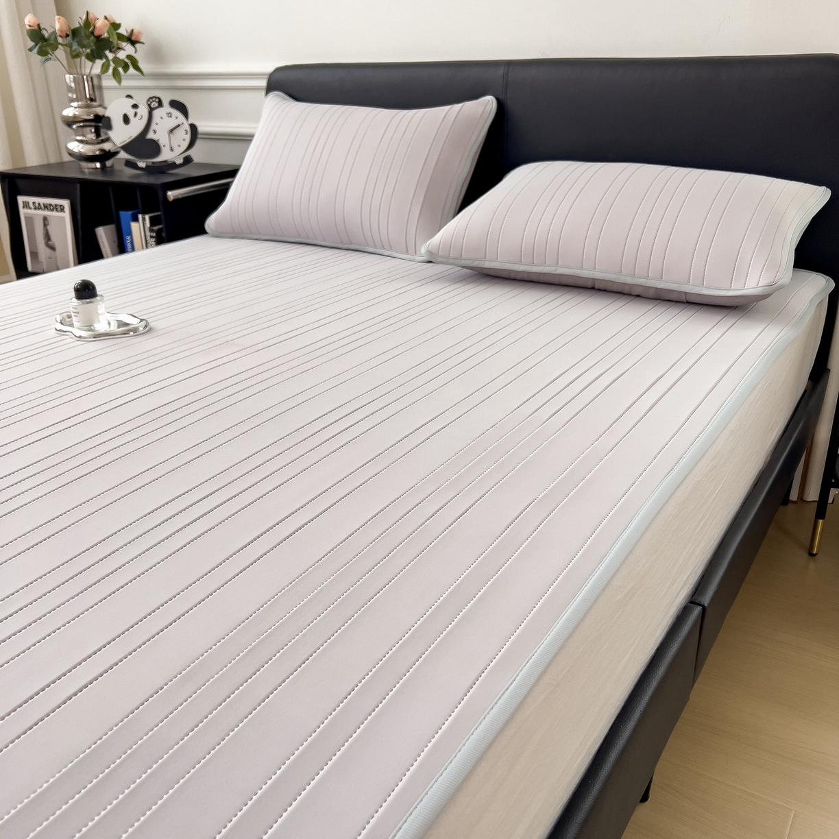 91家纺网 家纺一手货源 找家纺 丝羽坊 2026新款云朵凉感纯色小冰皮软凉席-平铺款 浅灰