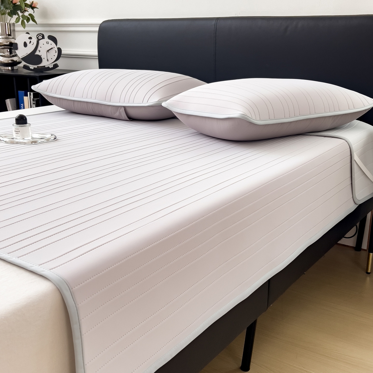 91家纺网 家纺一手货源 找家纺 丝羽坊 2026新款云朵凉感纯色小冰皮软凉席-平铺款 浅灰