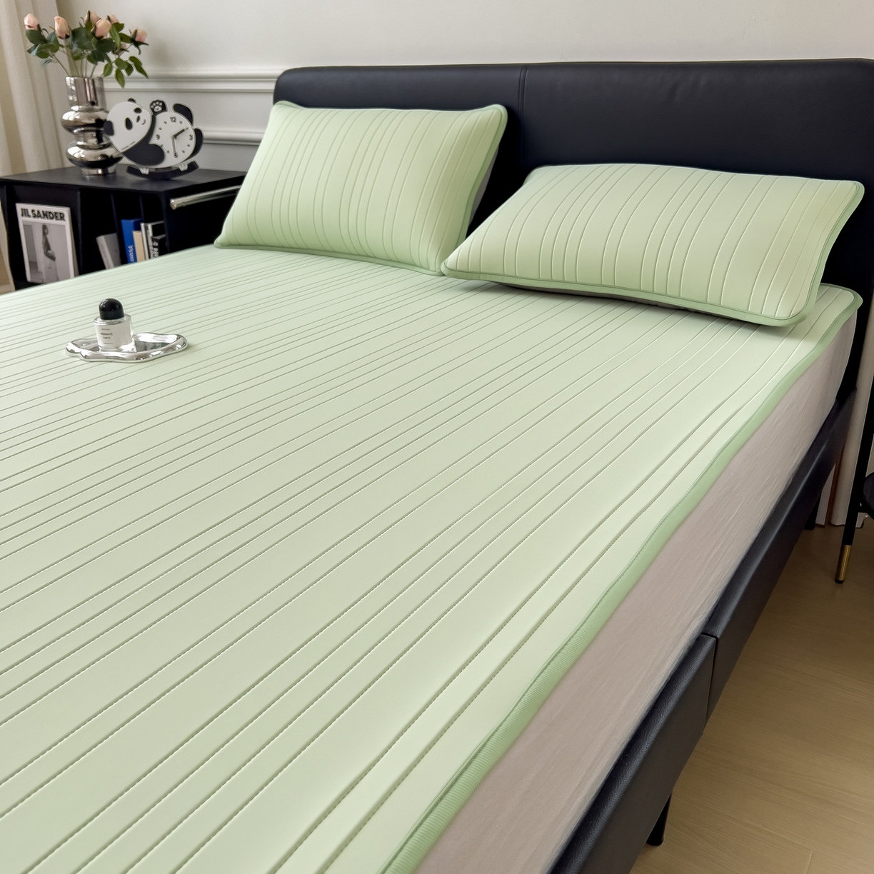 91家纺网 家纺一手货源 找家纺 丝羽坊 2026新款云朵凉感纯色小冰皮软凉席-平铺款 清新绿