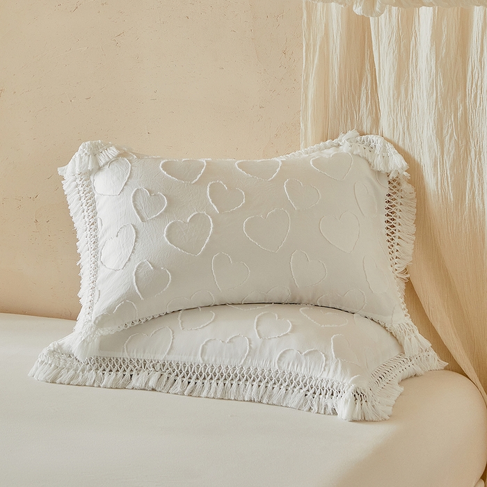 91家纺网 家纺一手货源 找家纺 缘生活 2026春夏新款民宿立体剪花蝴蝶结流苏四件套 剪花爱心流苏本白