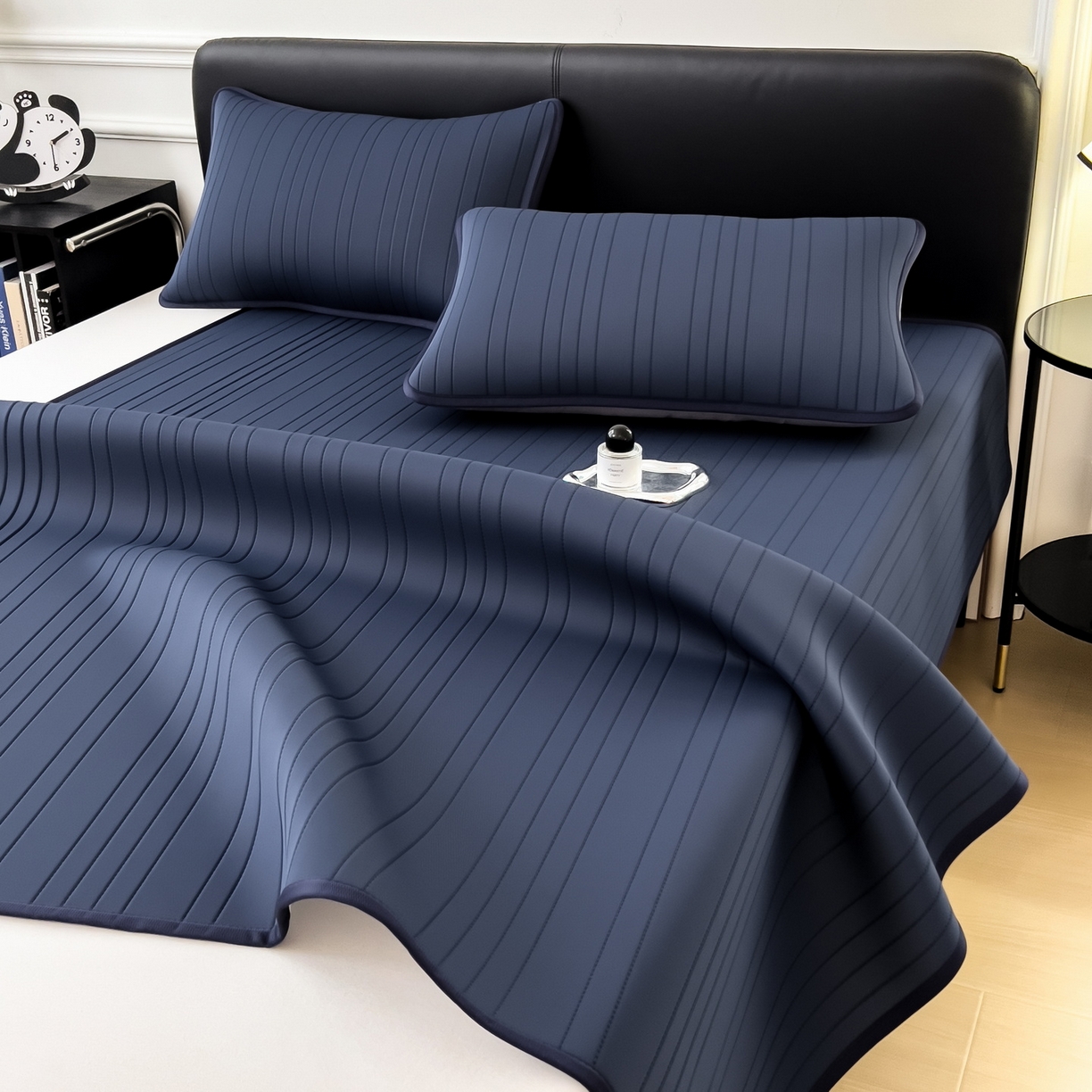 91家纺网 家纺一手货源 找家纺 丝羽坊 2026新款云朵凉感纯色小冰皮软凉席-平铺款 深睡蓝