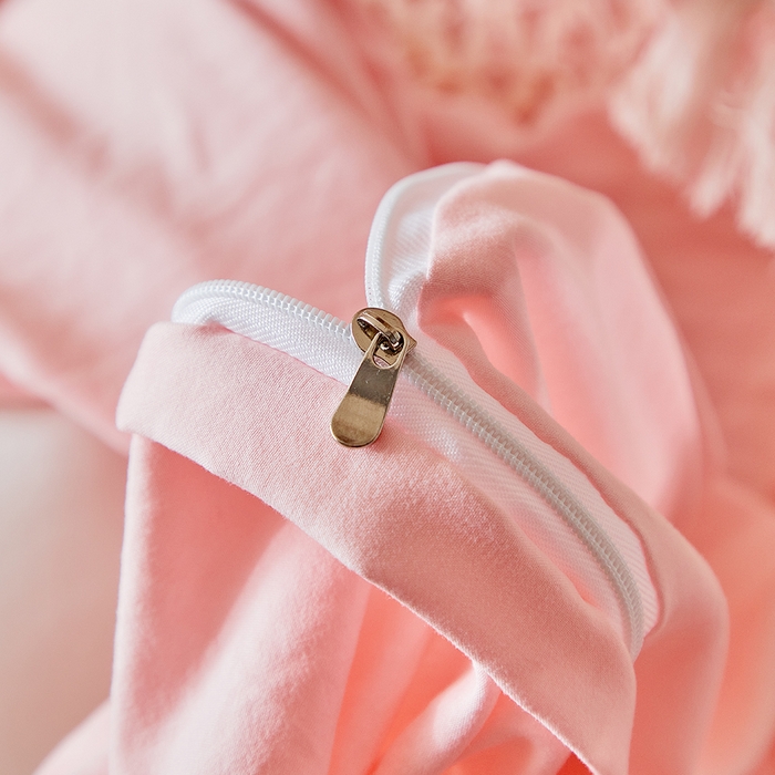 91家纺网 家纺一手货源 找家纺 缘生活 2026春夏新款民宿立体剪花蝴蝶结流苏四件套 剪花爱心流苏粉色