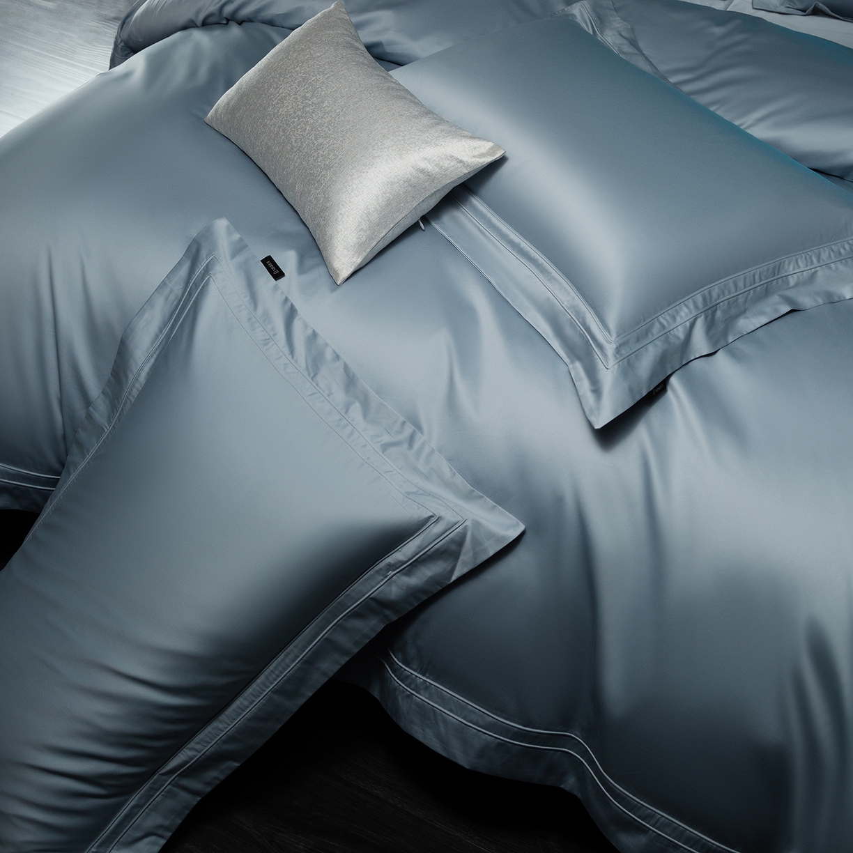 91家纺网 家纺一手货源 找家纺 （总）蕾诺家纺 2026秋冬新品100支双股高奢典藏简约全棉四件套系列