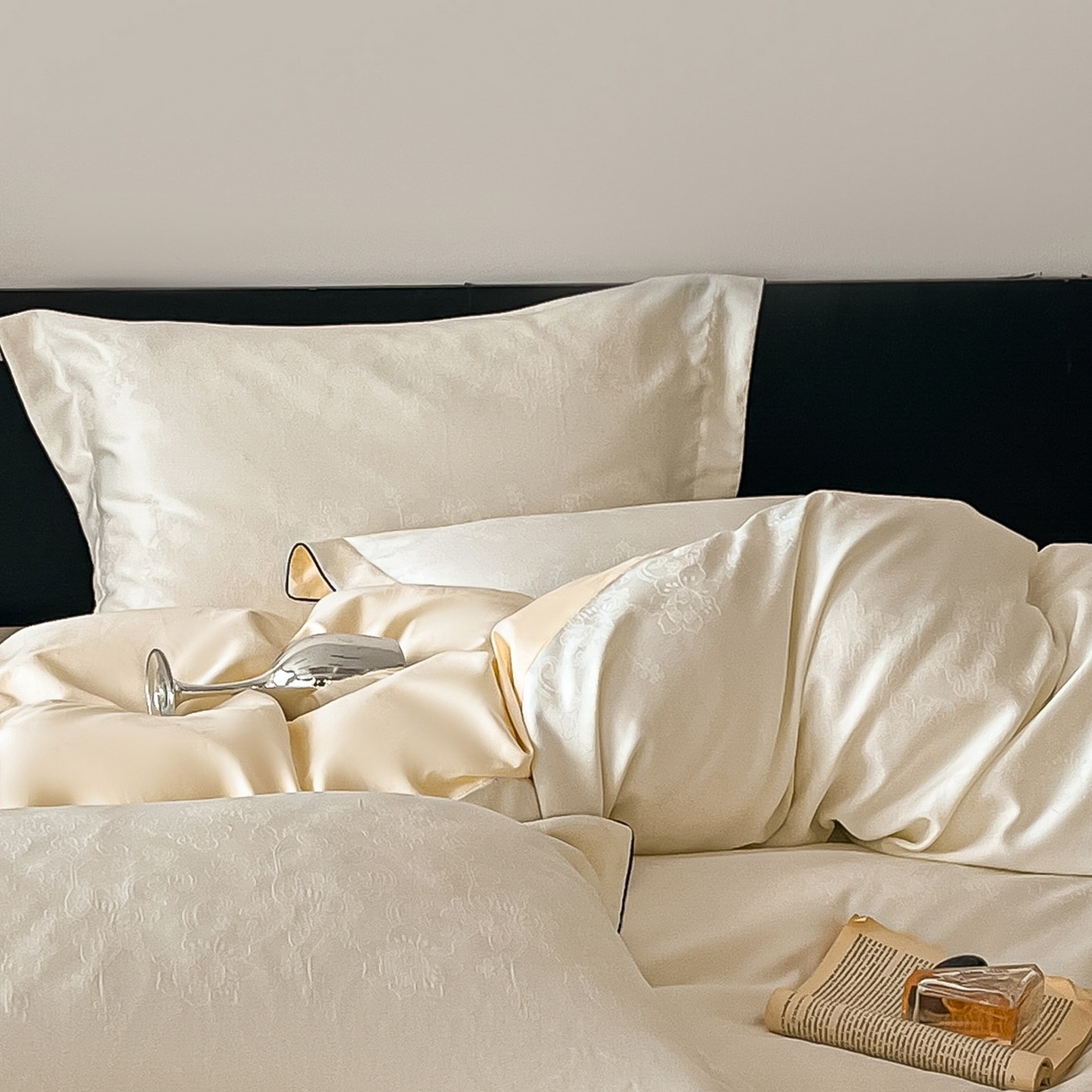 91家纺网 家纺一手货源 找家纺 帝王家纺 2026爆款提花四件套法式轻奢春夏季亲肤棉四季款—暮春 奶白